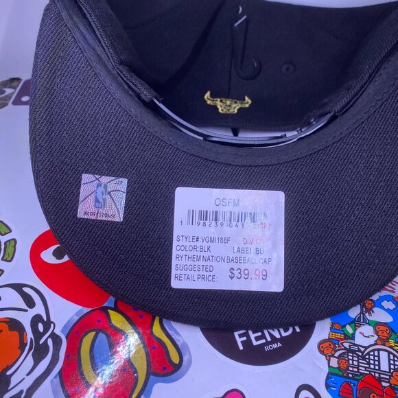 NBA Chicago Bulls Ultra Game Hat Black/Gold Adjustable Snapback OSFM - Picture 2 of 10